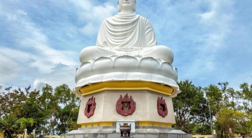 Thien Nga Family Hotel Нячанг Екстер'єр фото